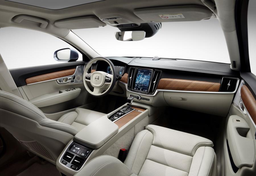  Volvo V90 T6 Inscription 2016 года  (фото 34 из 49)